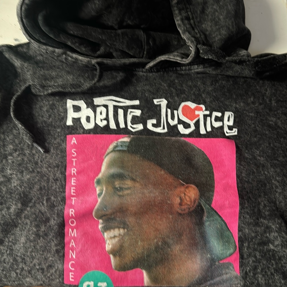 2 Pac Women’s Cropped Hoodie XL